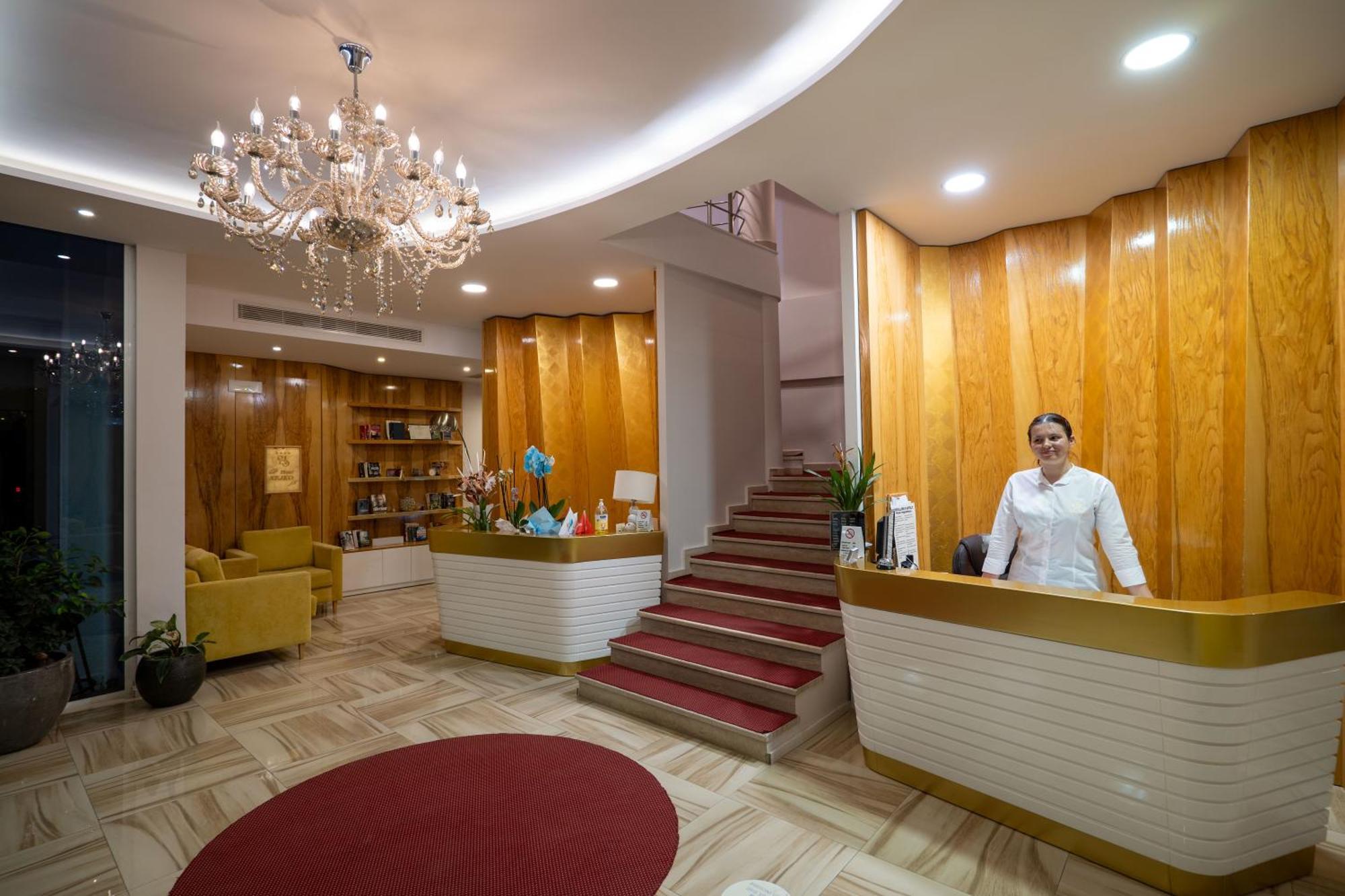 Hotel Sejko Sarandë 外观 照片