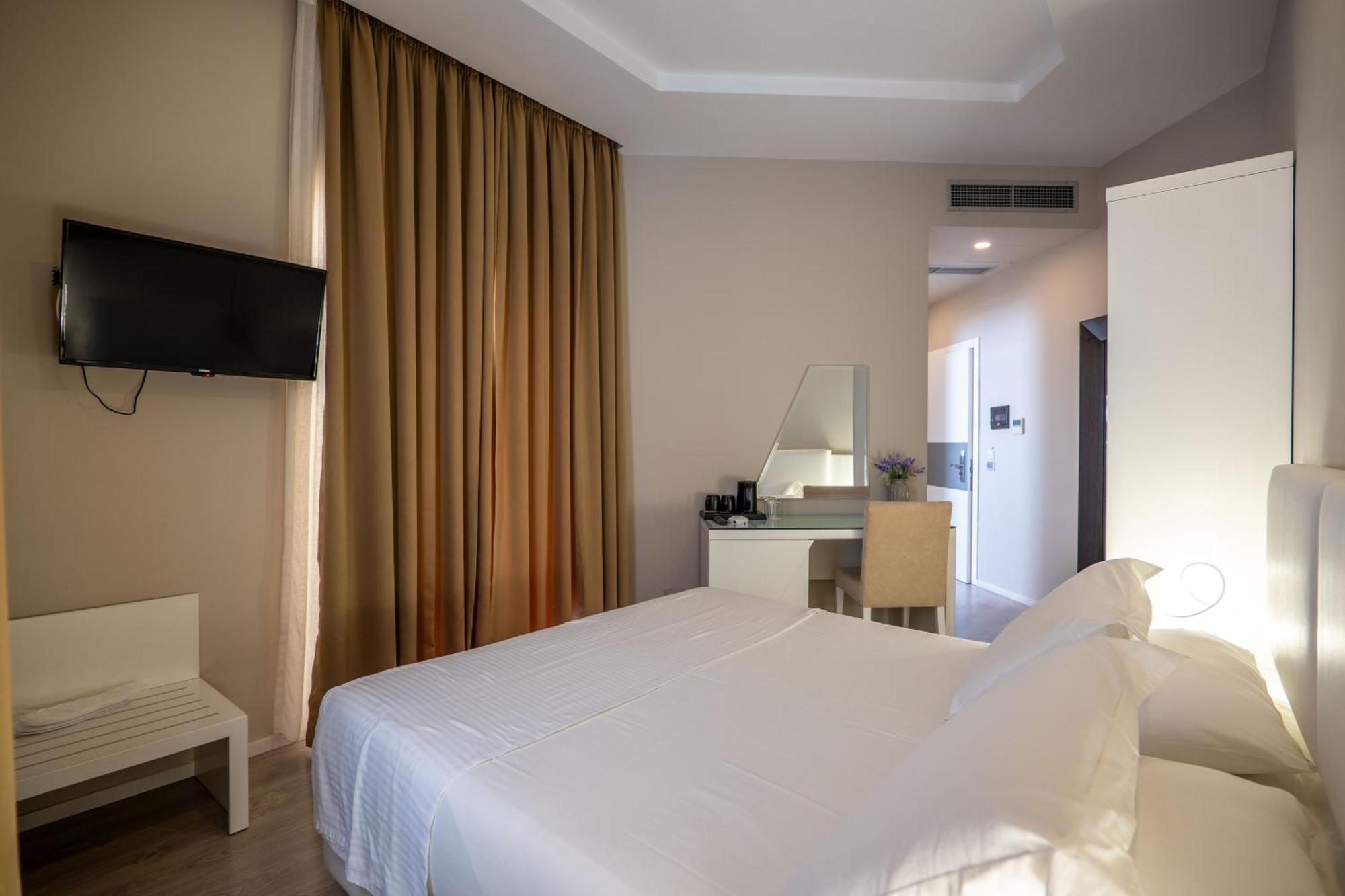 Hotel Sejko Sarandë 外观 照片