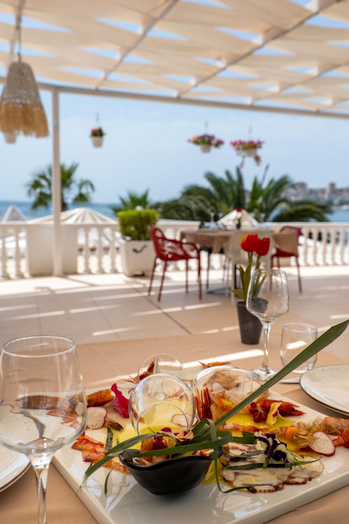 Hotel Sejko Sarandë 外观 照片